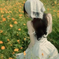 Thiên Hoa(Phu nhân Phạm Gia)