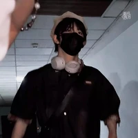 Trương Hàm Thụy _y_