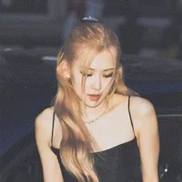 Park Chaeyoung (Cô)