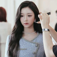 Pharita / chị
