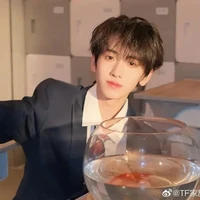 Tả Kỳ Hàm_cậu,em