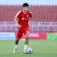 Nhâm Mạnh Dũng