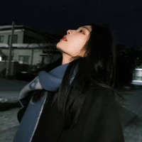 Vương Dịch ( cô )