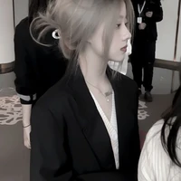 Lee Min (con tác giả)