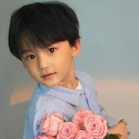 Lã Vũ Minh Khoa ( khi nhỏ)