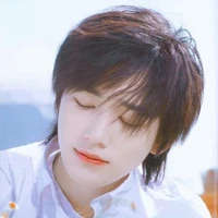 Tống Á Hiên