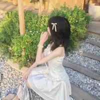 Nhật Vy 