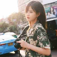 Bách Hân Dư * cô *