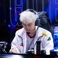 Huy Hoàng