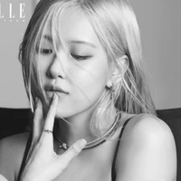 Park Chaeyoung - Cô