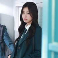 Kang Hyewon