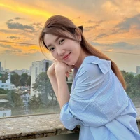 Thúy Ngân ( thiếu úy)