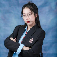 Ngọc Vy _Lớp Phó