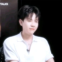 Hùng ( Pé Phone đáng iuu)