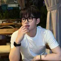 Hùng huỳnh