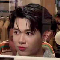 Con tg thích đọc truyện H+