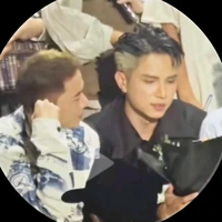 nhỏ tác giả nè