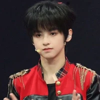 Dương Hàm Bác