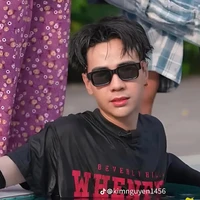 các anh( trừ ai thì trừ)