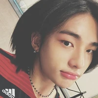 hwang hyunjin