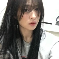 Jung Ahyeon( Ah )