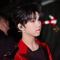 Trương Hàm Thuỵ