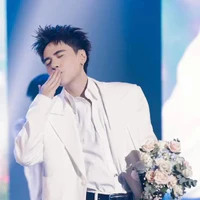 Quang Hùng