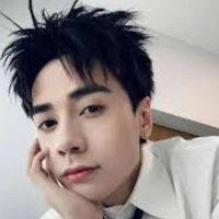 Quang Hùng
