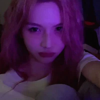 Dỉệp Thư Kỳ-H