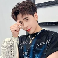 Quang Hùng
