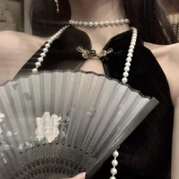 Mẹ cô