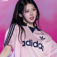 Rora-22 tuổi