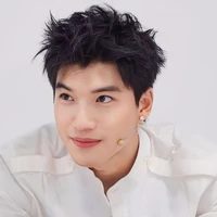 Trần Minh Hiếu | HIEUTHUHAI - 1999 |