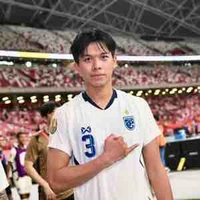 Pansa Hemviboon_Yong