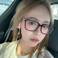 June Wanwimol_nàng