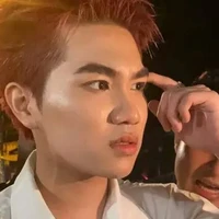 HOÀNG ĐỨC DUY