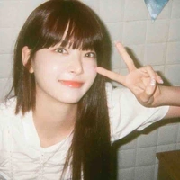 Hong Eunchae