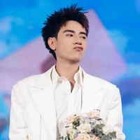 Quang Hùng MasterD (học sinh mới)