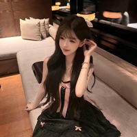 Nhi Tuyết