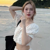 June Wanwimol- Nàng