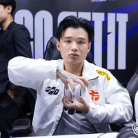 Quốc Huy_Maris