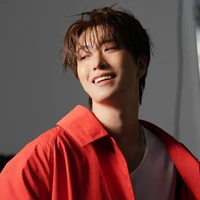 Byeongjin - Hắn