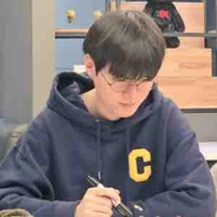 Kim HyuKyu 