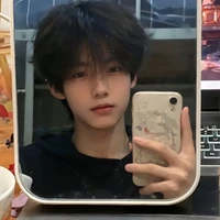 NGUYỄN TUẤN HƯNG- bff na9