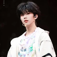 Trương Hàm Thụy —anh²