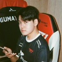 Gumayusi 🐻