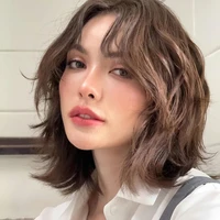 Charlotte Austin (bạn nàng)