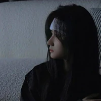Hạ Vy
