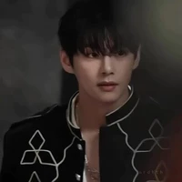 Kim Taehyung [ V Đại Ca ]