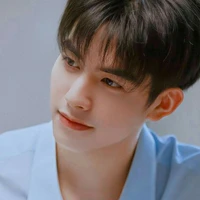ba Hùng